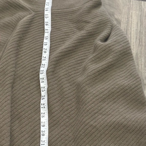 Wallis Brown Women's Poncho Sweater - Picture 6 of 8